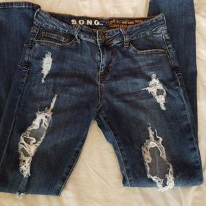 Song Jeans